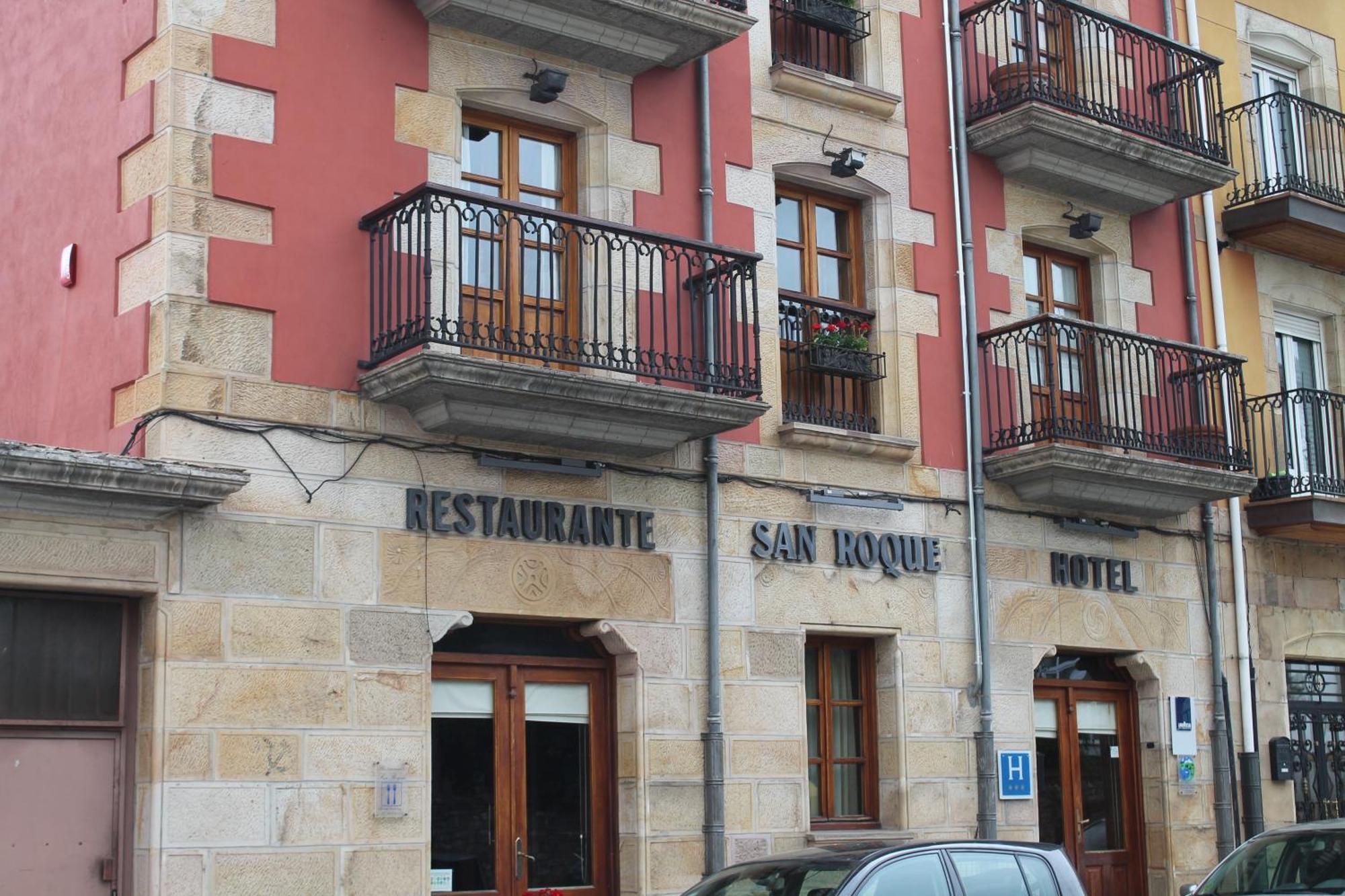 Hotel San Roque Reinosa Exterior photo